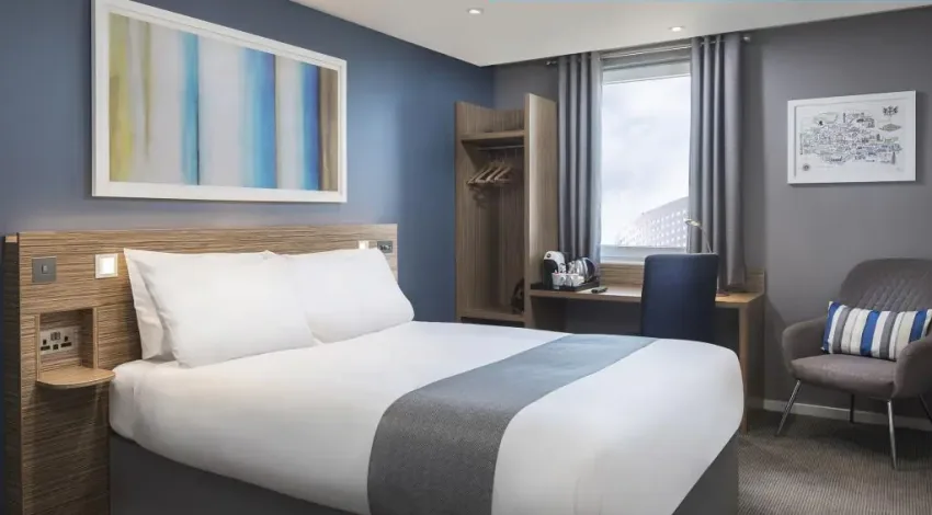 Travelodge Bath Waterside Hotel - Book Now